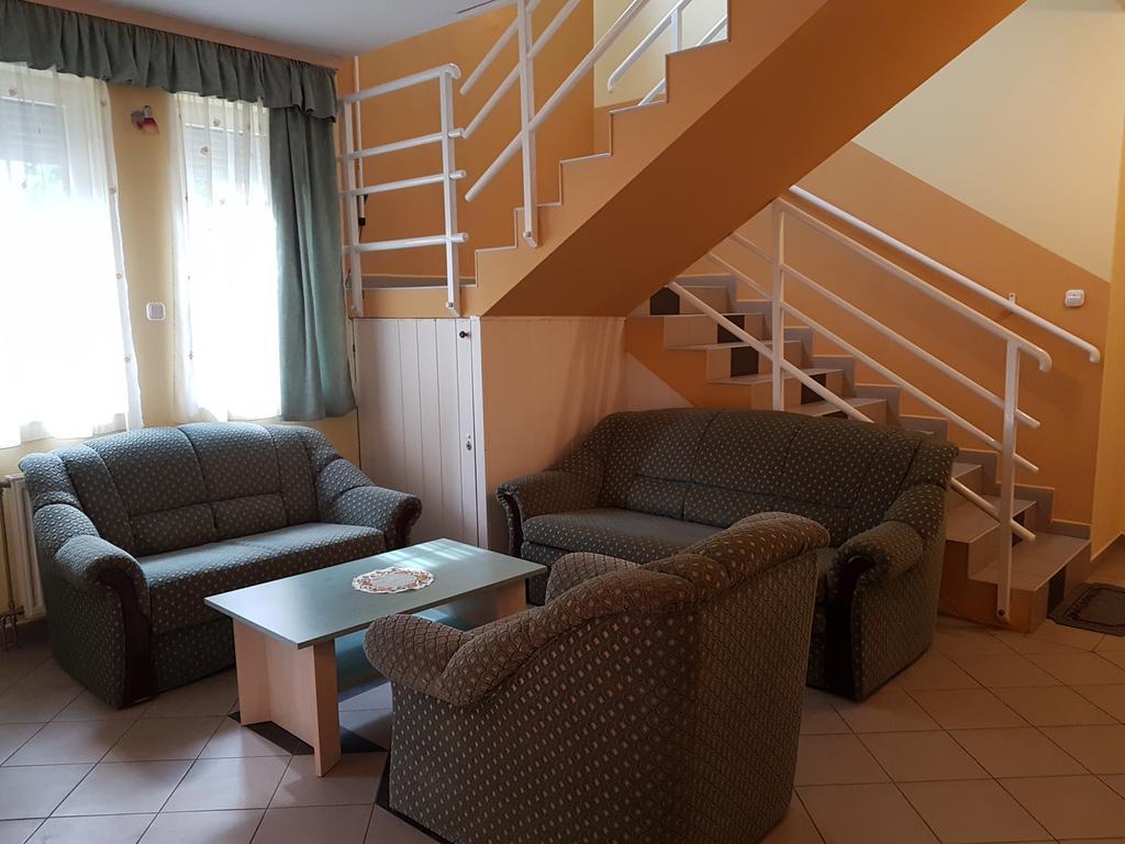 Richie Ii. Apartman Siofok Exterior photo