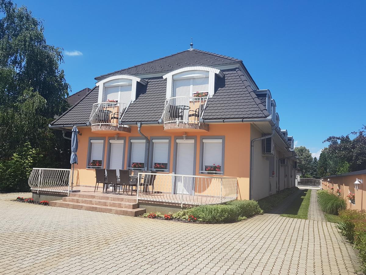 Richie Ii. Apartman Siofok Exterior photo
